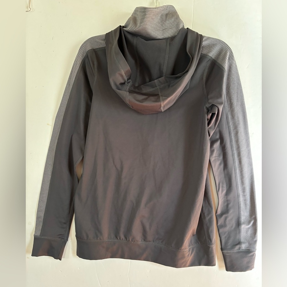 UNDER ARMOUR Charcoal Quarter-Zip Hoodie - Picture 2 of 12